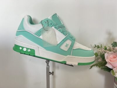 Louis Vuitton LV 2th