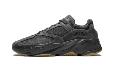 Yeezy Boost 700 Shoes  Utility Black  – FV5304