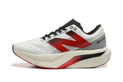 New Balance FuelCell Rebel V4