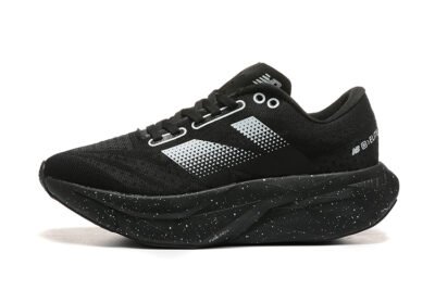 New Balance FuelCell Rebel V4