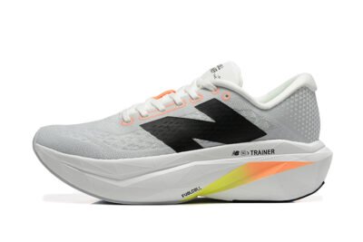 New Balance FuelCell V3