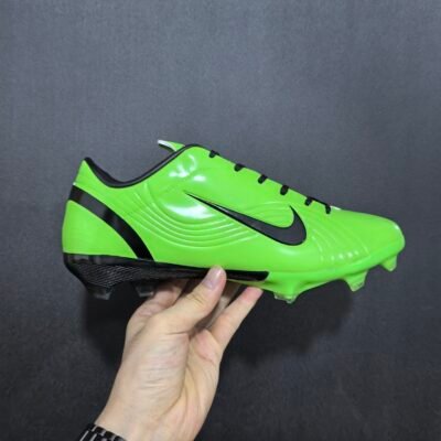 NIKE Mercurial Vapor 1 FG Retro