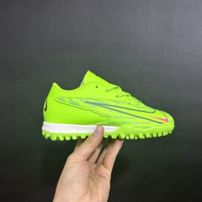 NIKE PHANTOM LUNA Children’s shoes