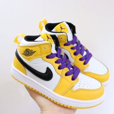 Nike Air Jordan 1 Children’s shoes