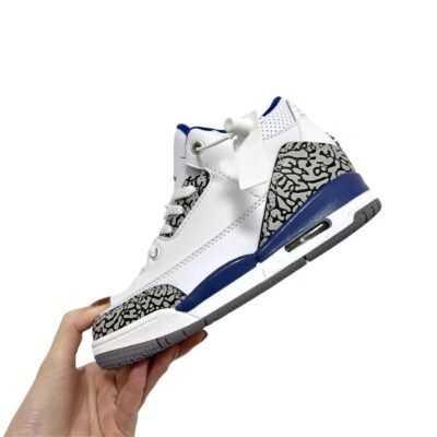 Air Jordan 3 Children’s shoes