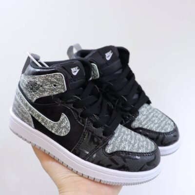 Nike Air Jordan 1 Children’s shoes