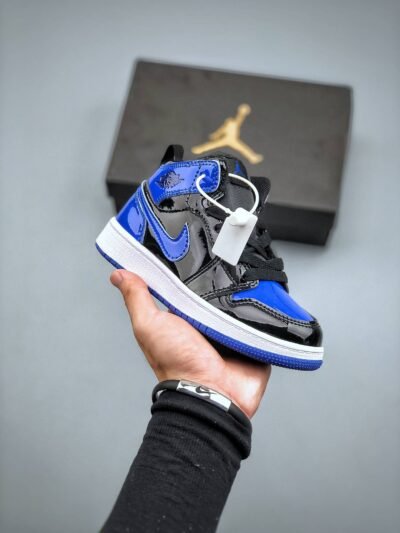 Nike Air Jordan 1 Children’s shoes