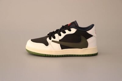 Nike Air Jordan 1 Children’s shoes