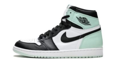Air Jordans 1 Retro High OG NRG “Igloo” 554724-132