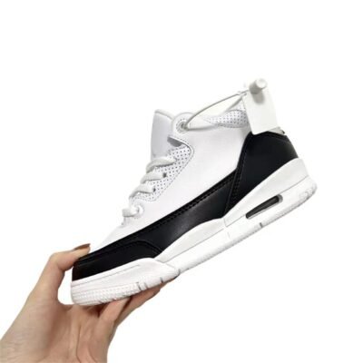 Air Jordan 3 Children’s shoes