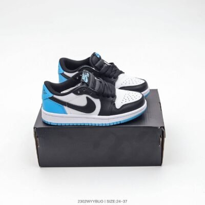 Nike Air Jordan 1 Children’s shoes