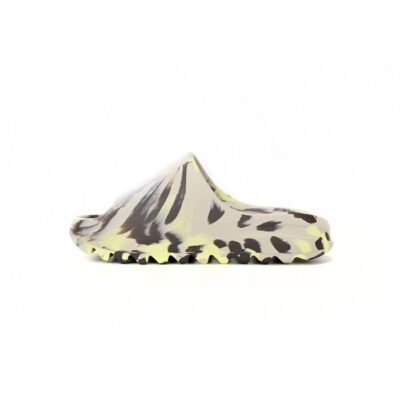 adidas Yeezy Slide(Size too small, recommended size+1)