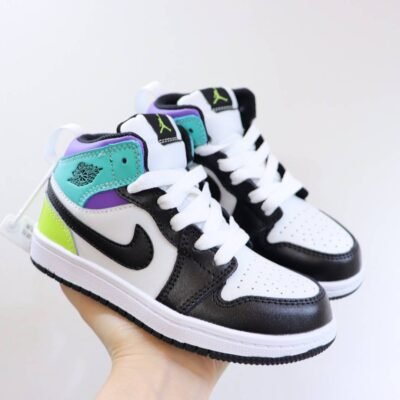 Nike Air Jordan 1 Children’s shoes