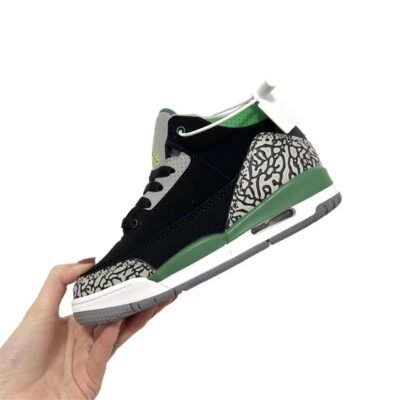 Air Jordan 3 Children’s shoes