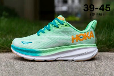 Hoka Clifton 9