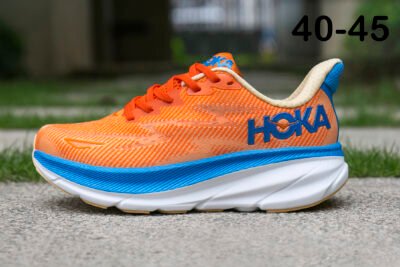 Hoka Clifton 9