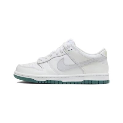 Nike Dunk Low GS “White”