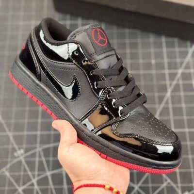 Nike Air Jordan 1 low Lacquer surface Black red